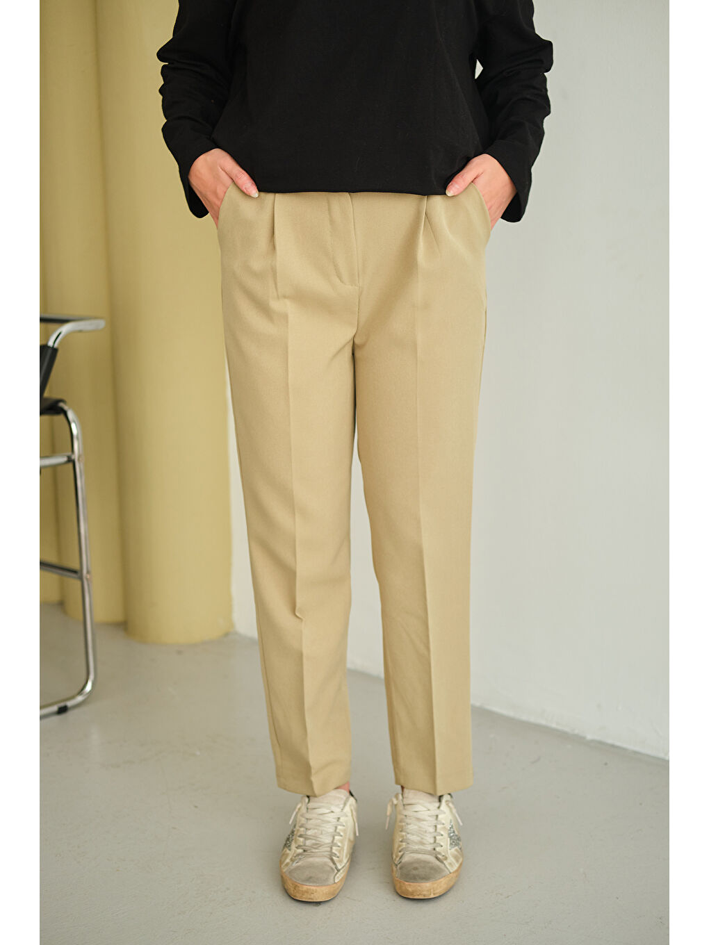 Kadın Pileli Düz Paça Pantolon Yeşil-2