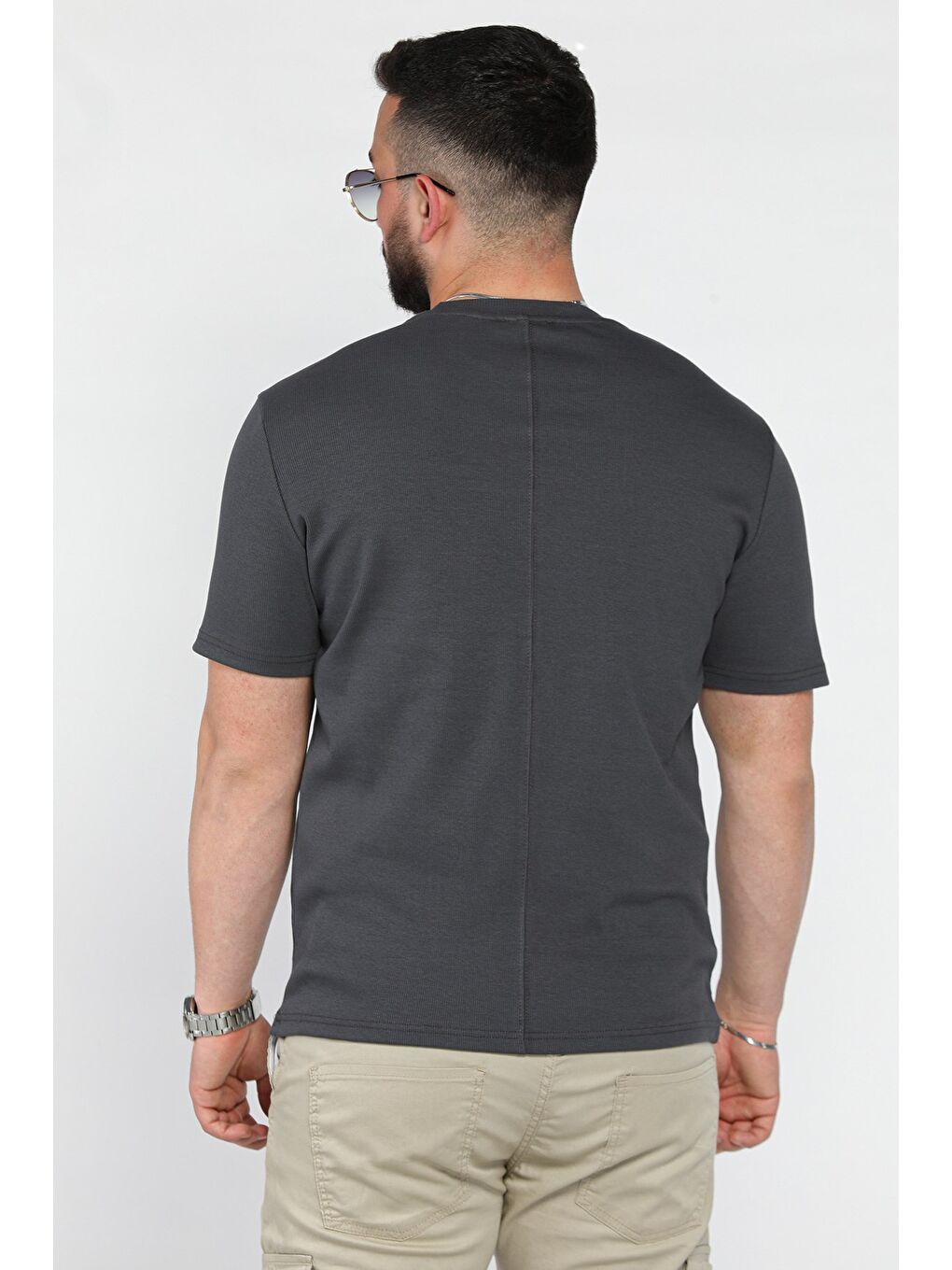 Gri Erkek Bisiklet Yaka Tişört-2