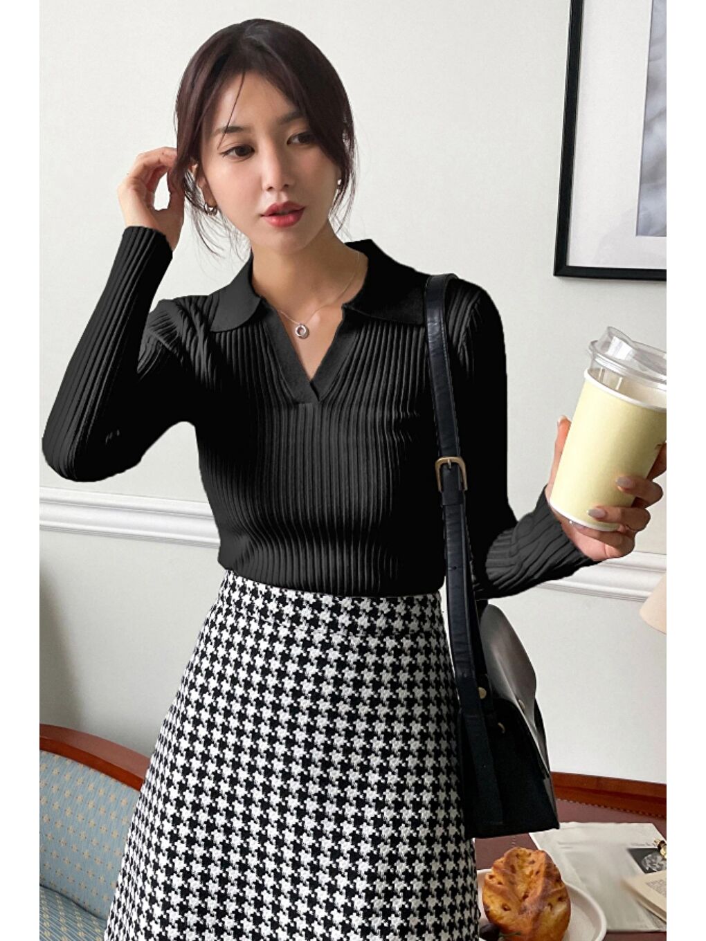 Siyah Kadın Fitilli Polo Yaka Triko Kazak-2