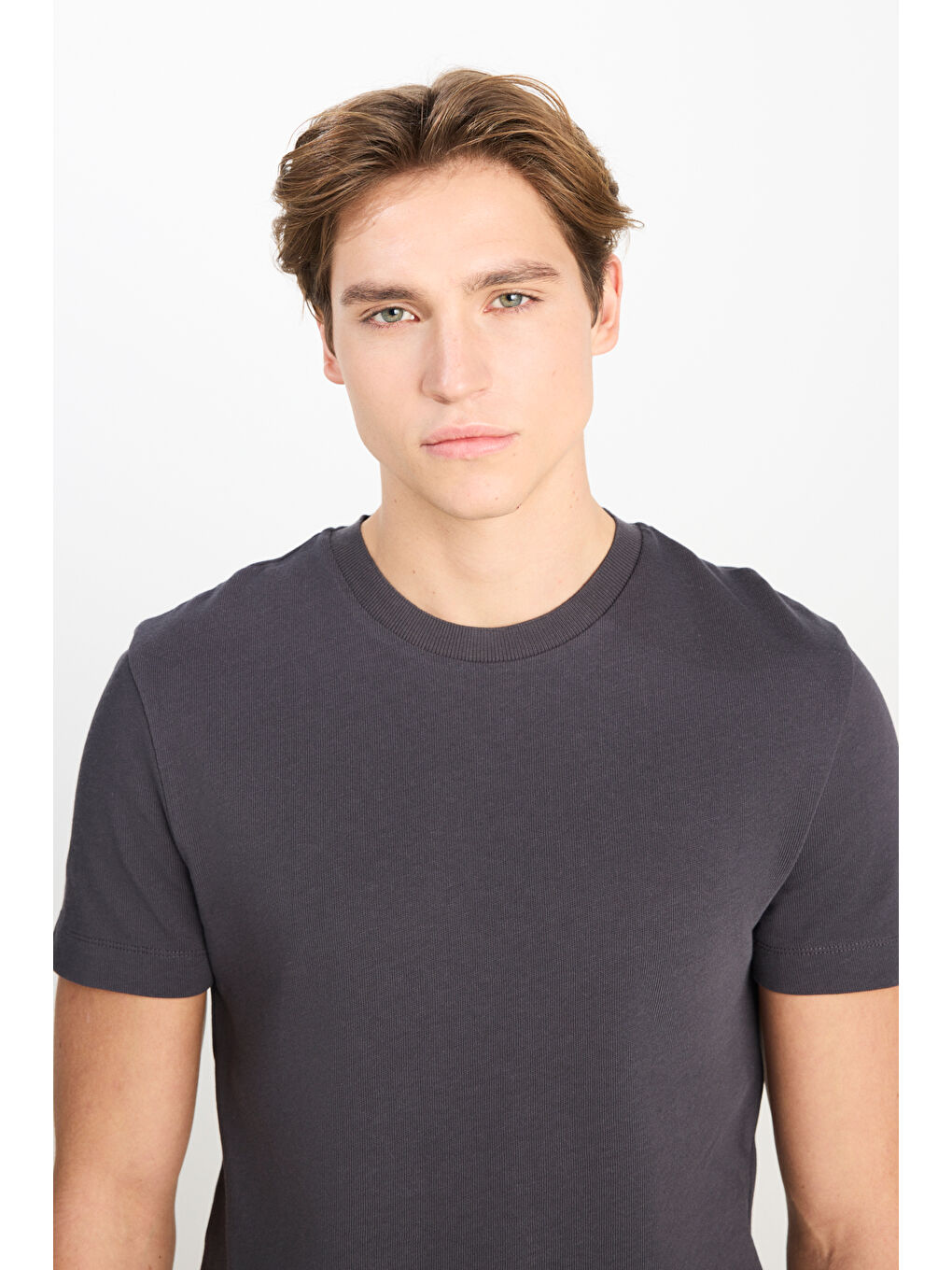 %100 Pamuk Relaxed Fit Geniş Ksim Bisiklet Yaka Antrasit Basic Tişört-3