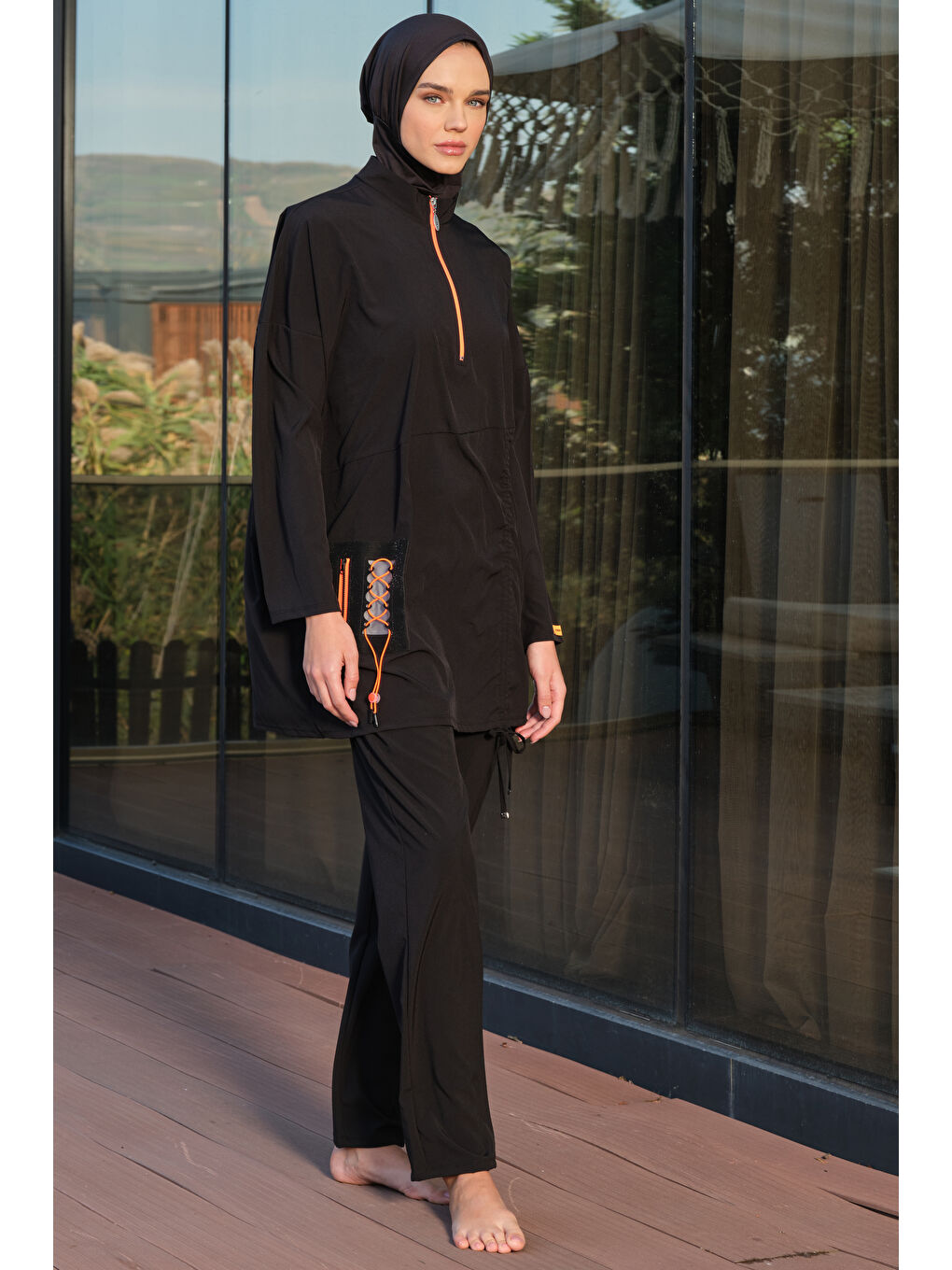 Siyah Kadın Fermuarlı Cepli Kapalı Dik Yaka Hızlı Kuruyan Tesettür Mayo-1