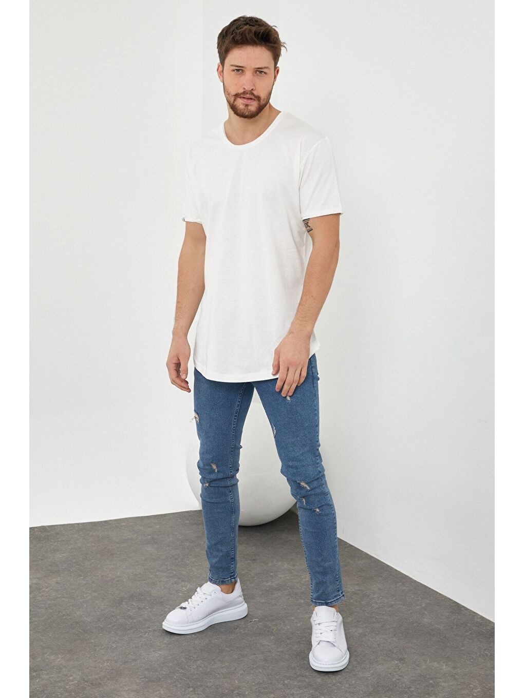 Erkek Kırık Beyaz Pis Yaka Salaş %100 Pamuk Tişört-1