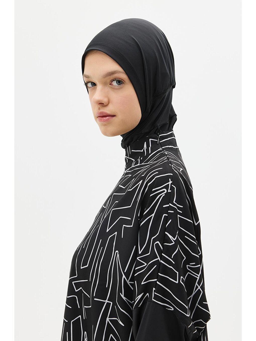 Desenli Rahat Kesim 4'Lü Tesettür Mayo 6297 Siyah/Beyaz-2