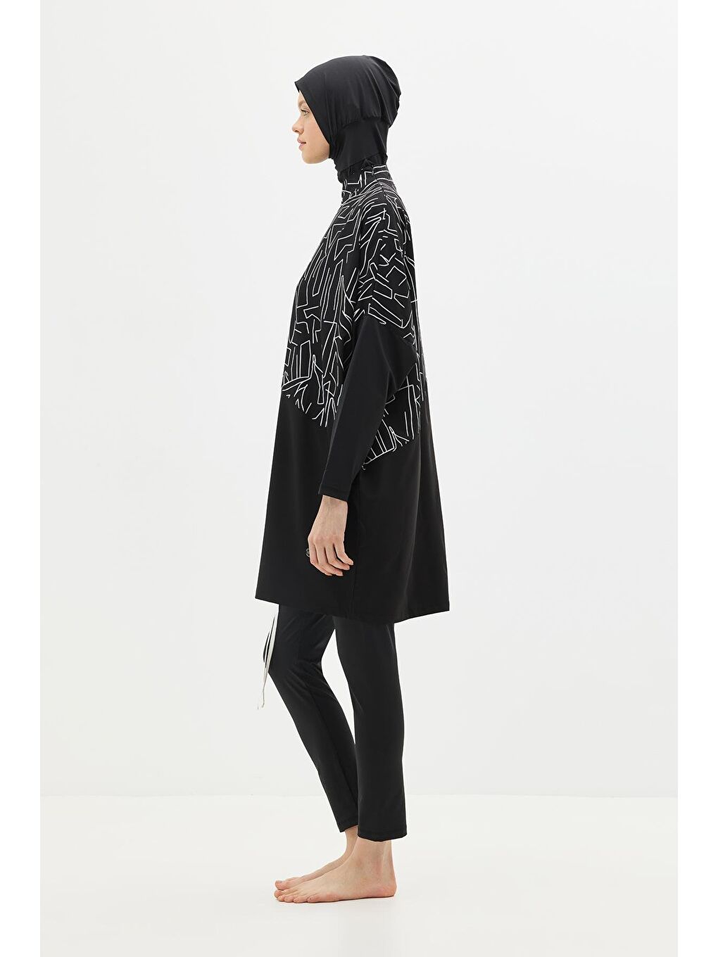 Desenli Rahat Kesim 4'Lü Tesettür Mayo 6297 Siyah/Beyaz-4