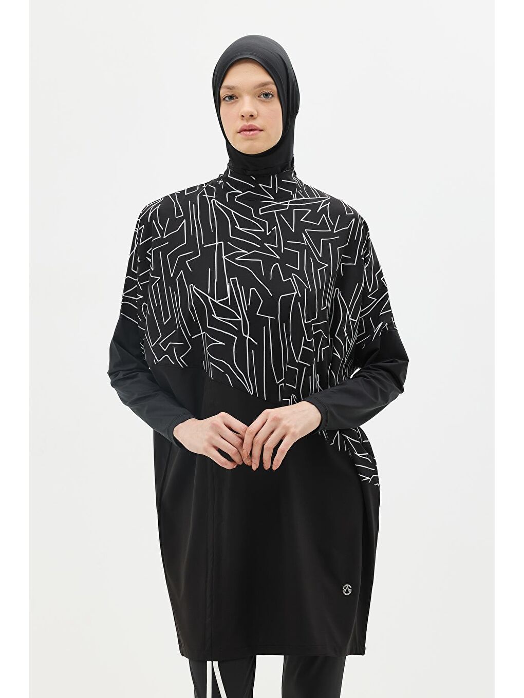 Desenli Rahat Kesim 4'Lü Tesettür Mayo 6297 Siyah/Beyaz-5