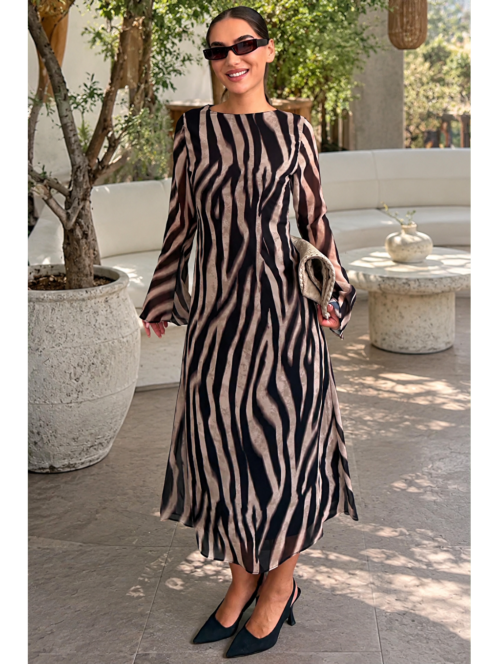 Bej Zebra Desenli Şifon Midi Elbise Mg2854