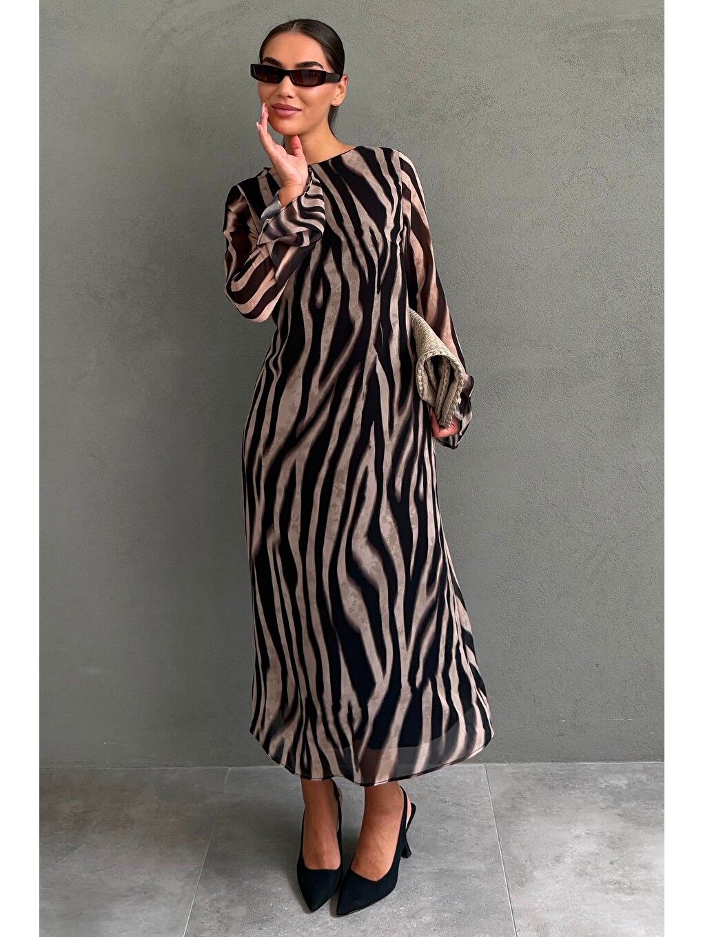 Bej Zebra Desenli Şifon Midi Elbise Mg2854-1