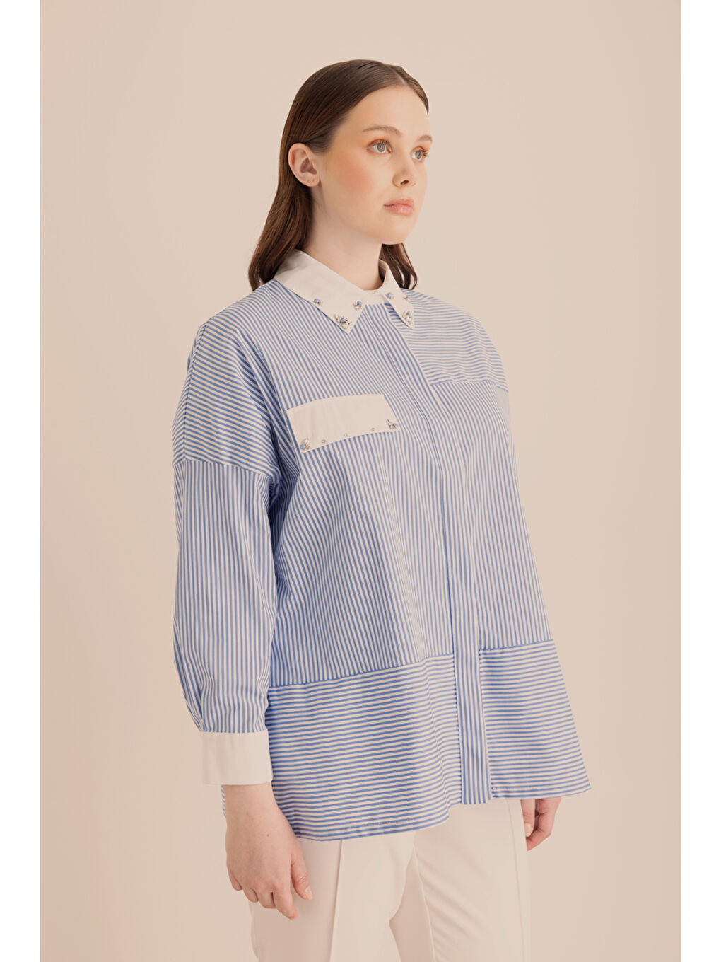 Mavi Çizgili Pamuk Taş İşlemeli Gömlek-1