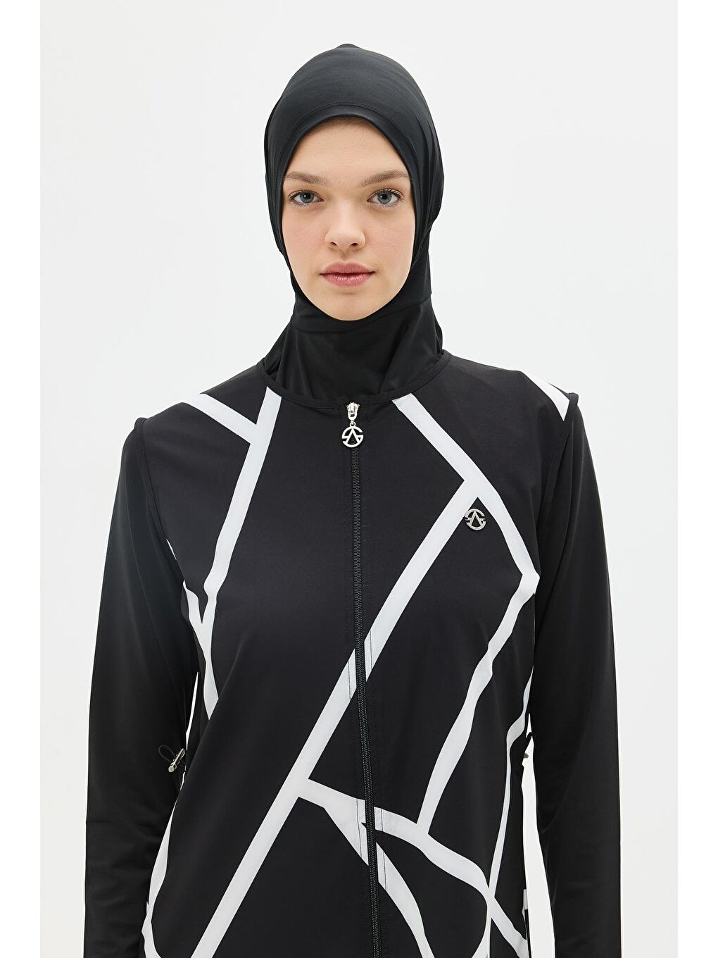 Uzun Tunikli 4'Lü Tesettür Mayo 6049 Siyah/Beyaz-2