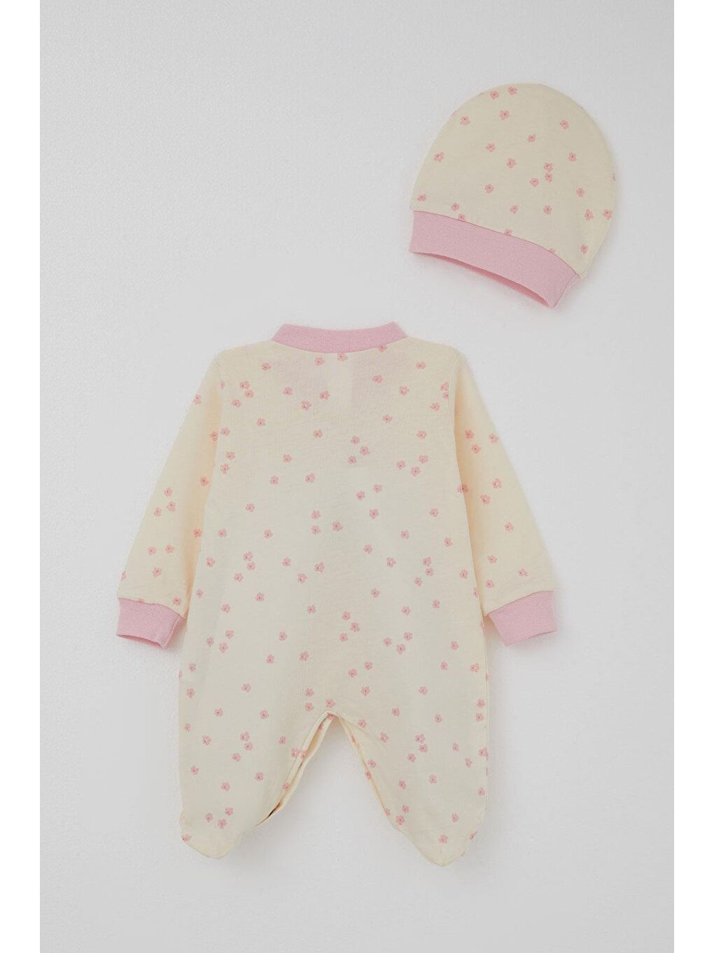 Ekru Kız Bebek Patikli Tulum Çiçek Desenli Krem (0-6 Ay)-1