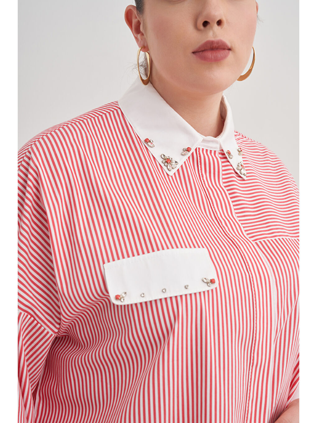 Kırmızı Çizgili Pamuk Taş İşlemeli Gömlek-2