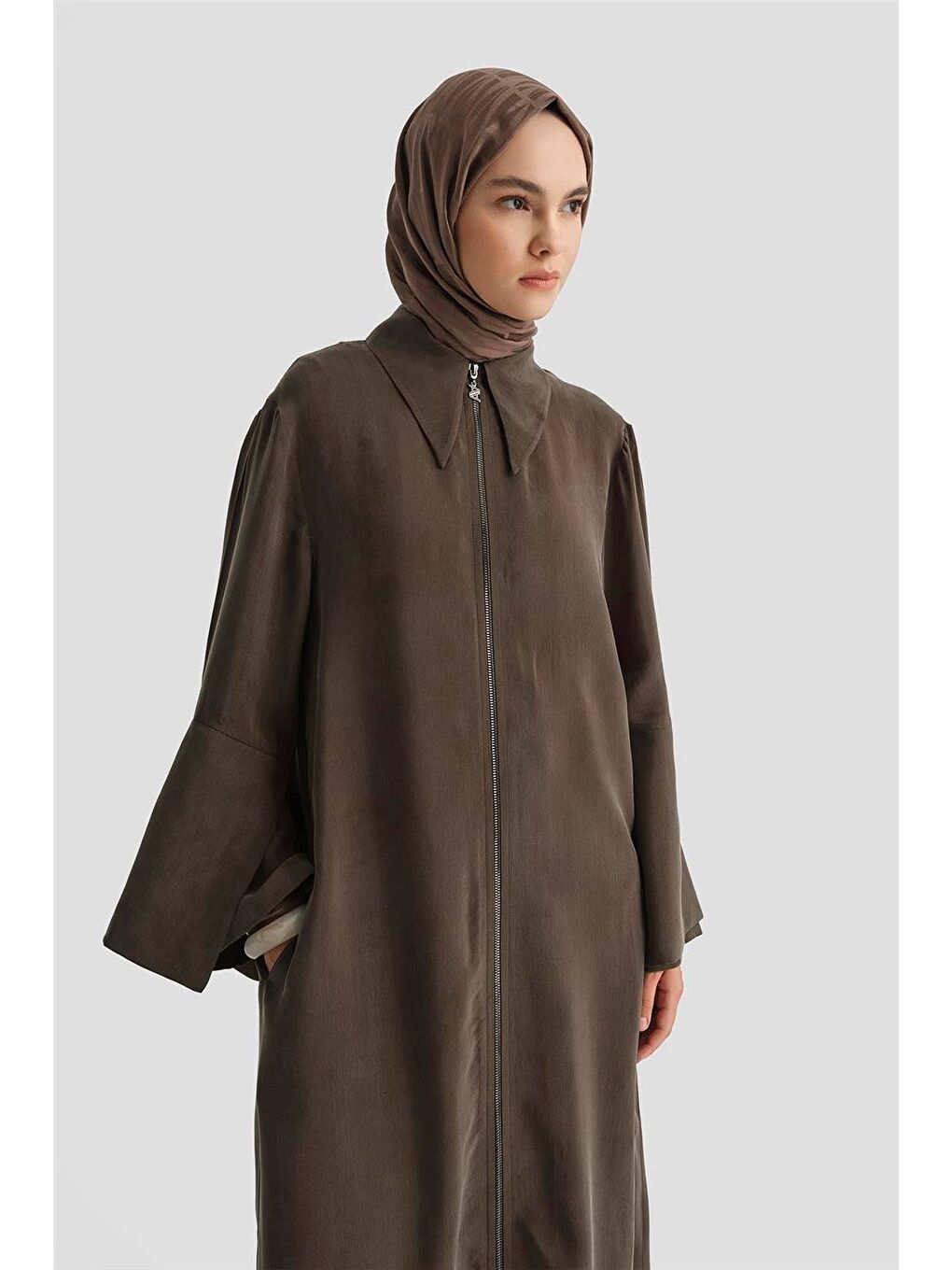 Kahverengi Çift Manşetli Ferace 25Y8306 Kakao