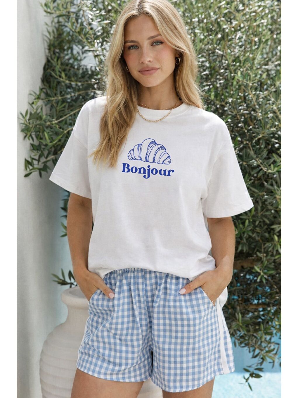 Kadın Premium Kumaş  Ekru Oversize Kruvasan Baskılı T-Shirt