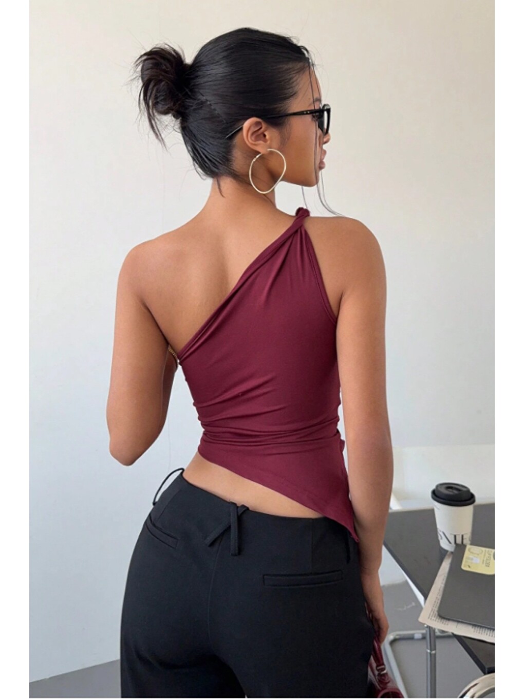 Bordo Kadın Tek Omuz Bluz Asimetrik Kesim Elastanlı Crop ve Modern Tasarım-5