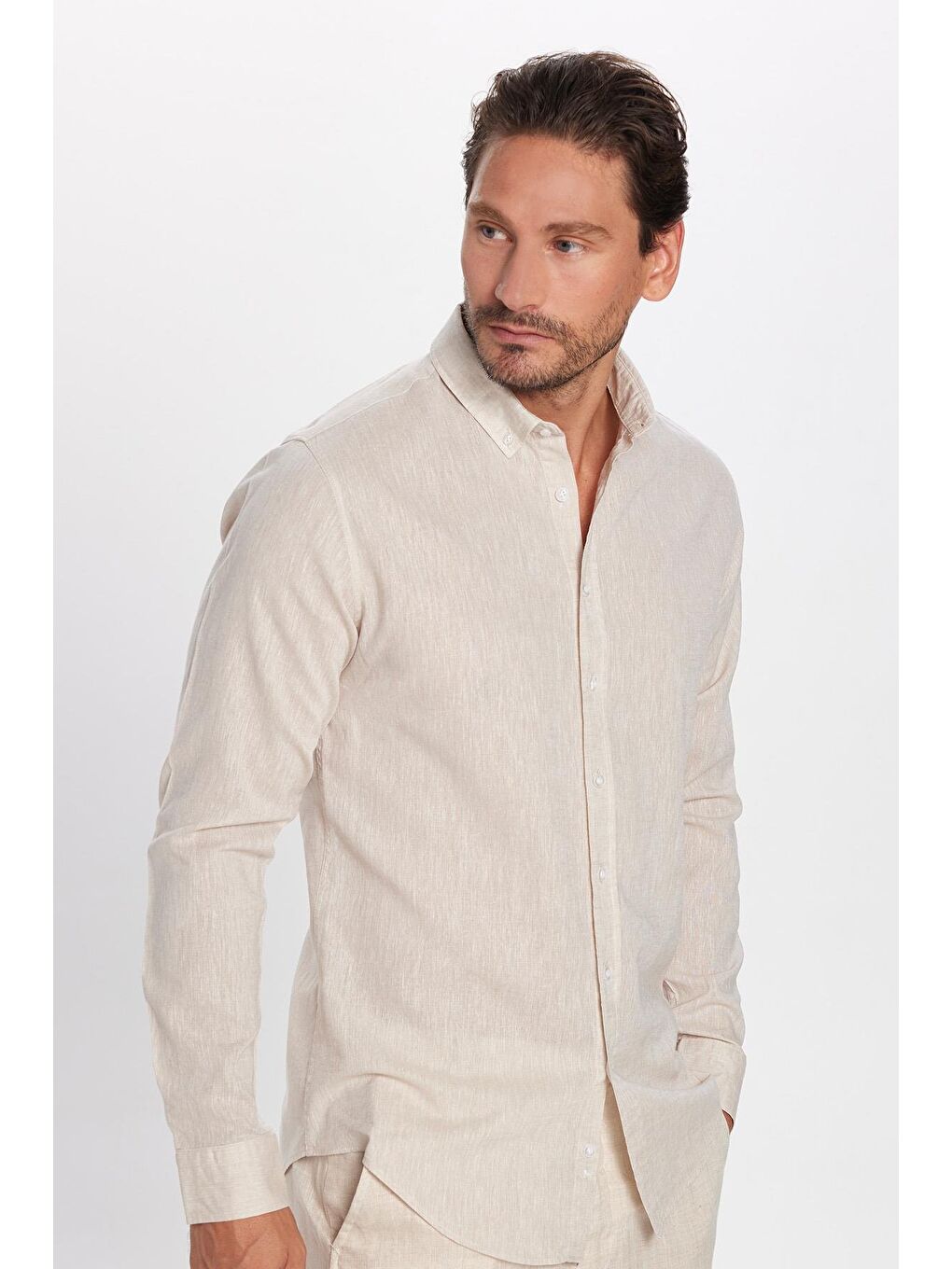 Erkek Slim Fit Dar Kesim Uzun Kollu Keten Premium Seri Düğmeli Yaka Spor Bej Gömlek