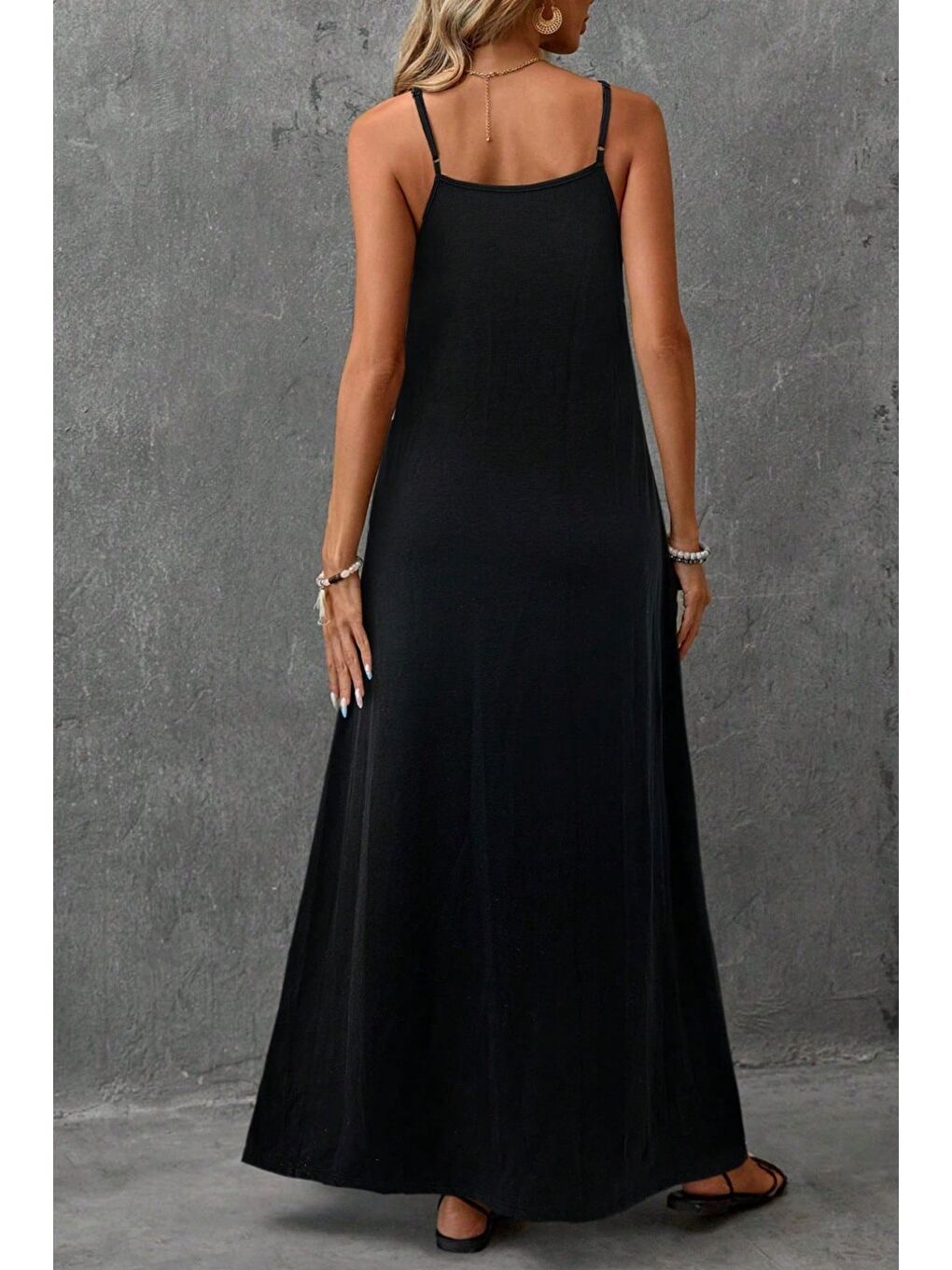 Siyah İp Askılı Dokuma Kumaş Maxi Elbise-4