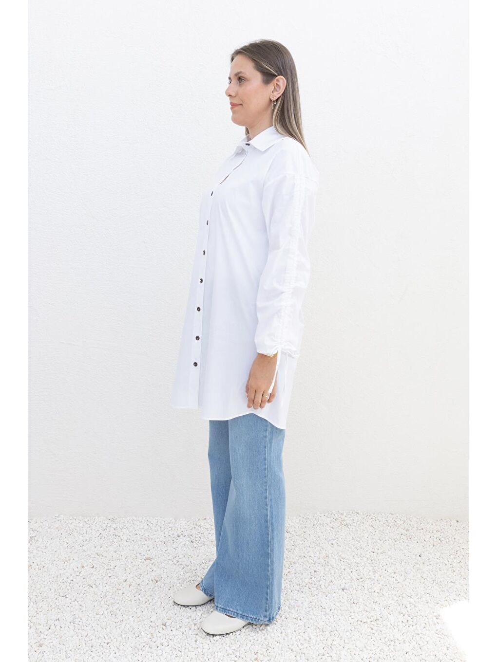 Beyaz-Kolu Büzgülü Cepli Gömlek-2