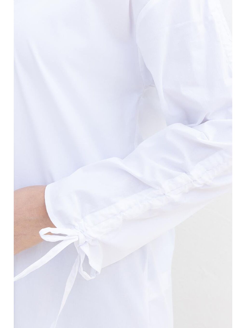 Beyaz-Kolu Büzgülü Cepli Gömlek-4