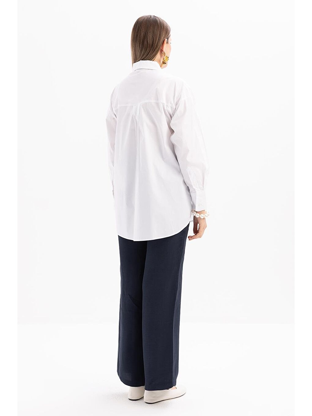 Beyaz-Çiçek Nakışlı Poplin Gömlek-3