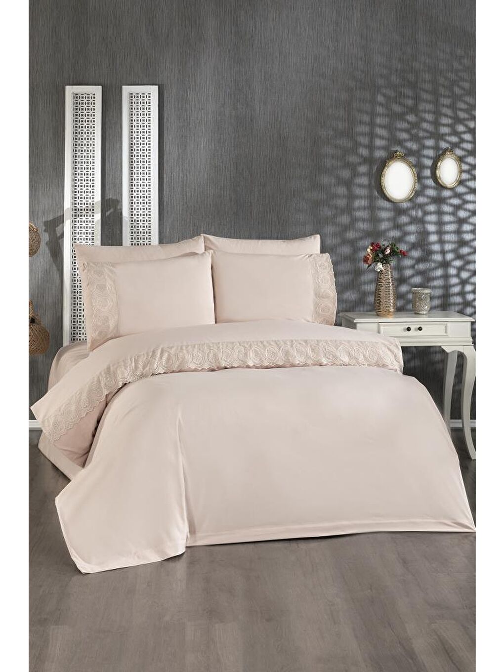 Kahverengi Fransız Dantelli Seda Çeyizlik Nevresim Takımı Cappucino