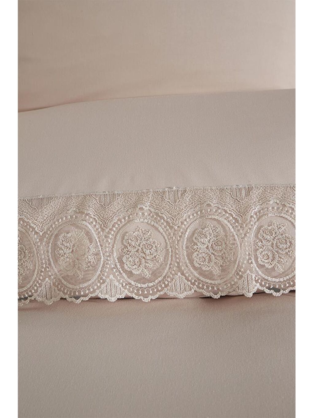 Kahverengi Fransız Dantelli Seda Çeyizlik Nevresim Takımı Cappucino-1