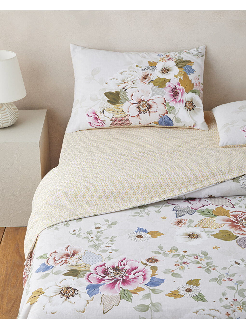 Bloomora Dijital Baskılı Kolay Ütülenir Tek Kişilik Çarşaflı Nevresim Takımı 160x220 Cm Bej-sarı-1