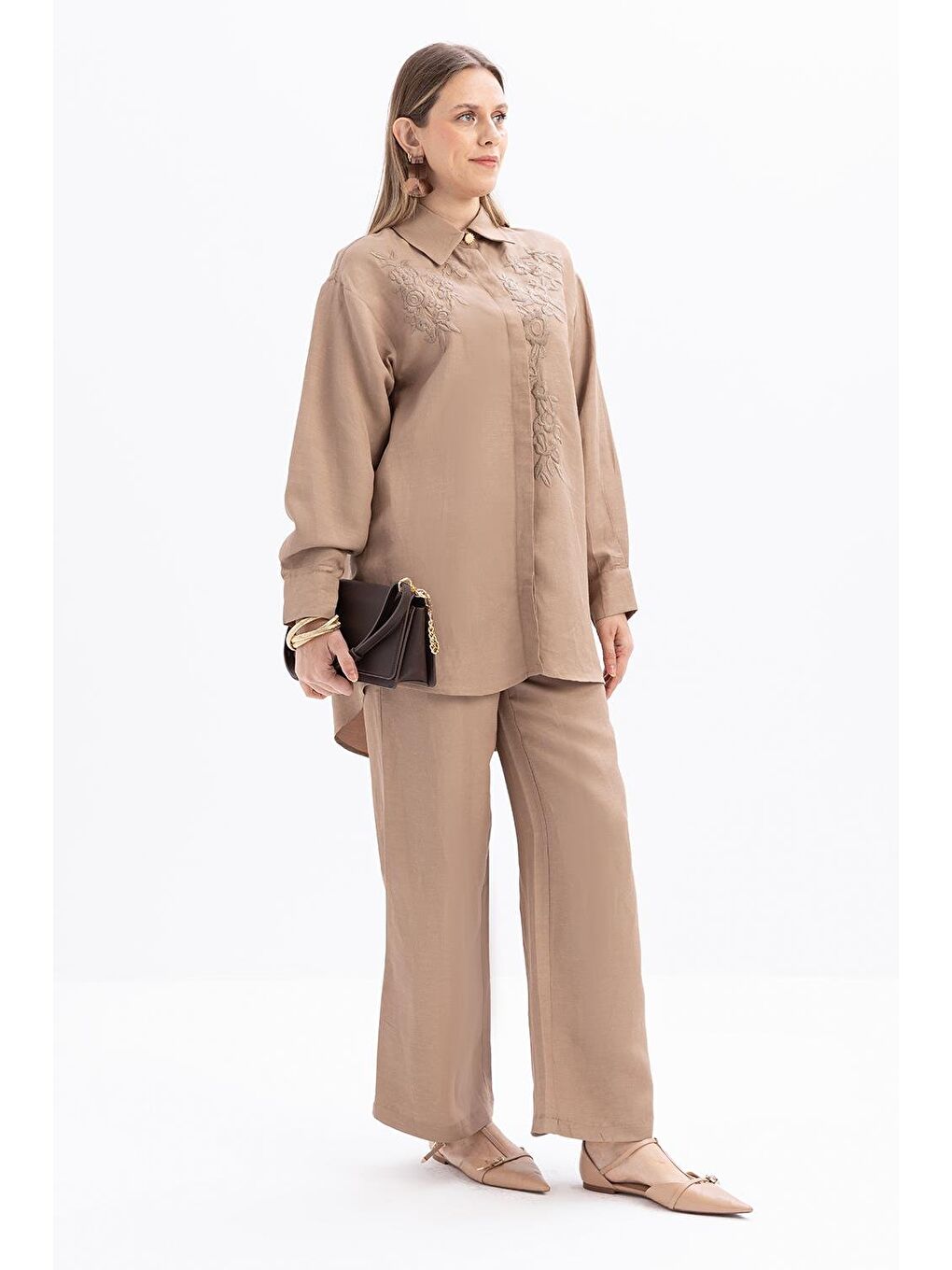 Beyaz Vizon-Nakışlı Keten Gömlek-1