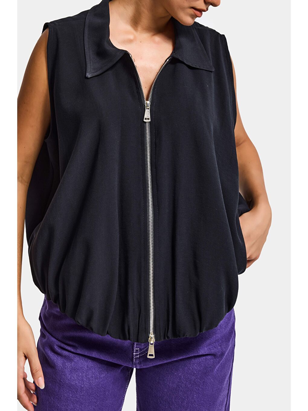 Kadın Siyah Renk s6-1 Balon Kesim Fermuarlı Bol Kesim Kumaş Yelek