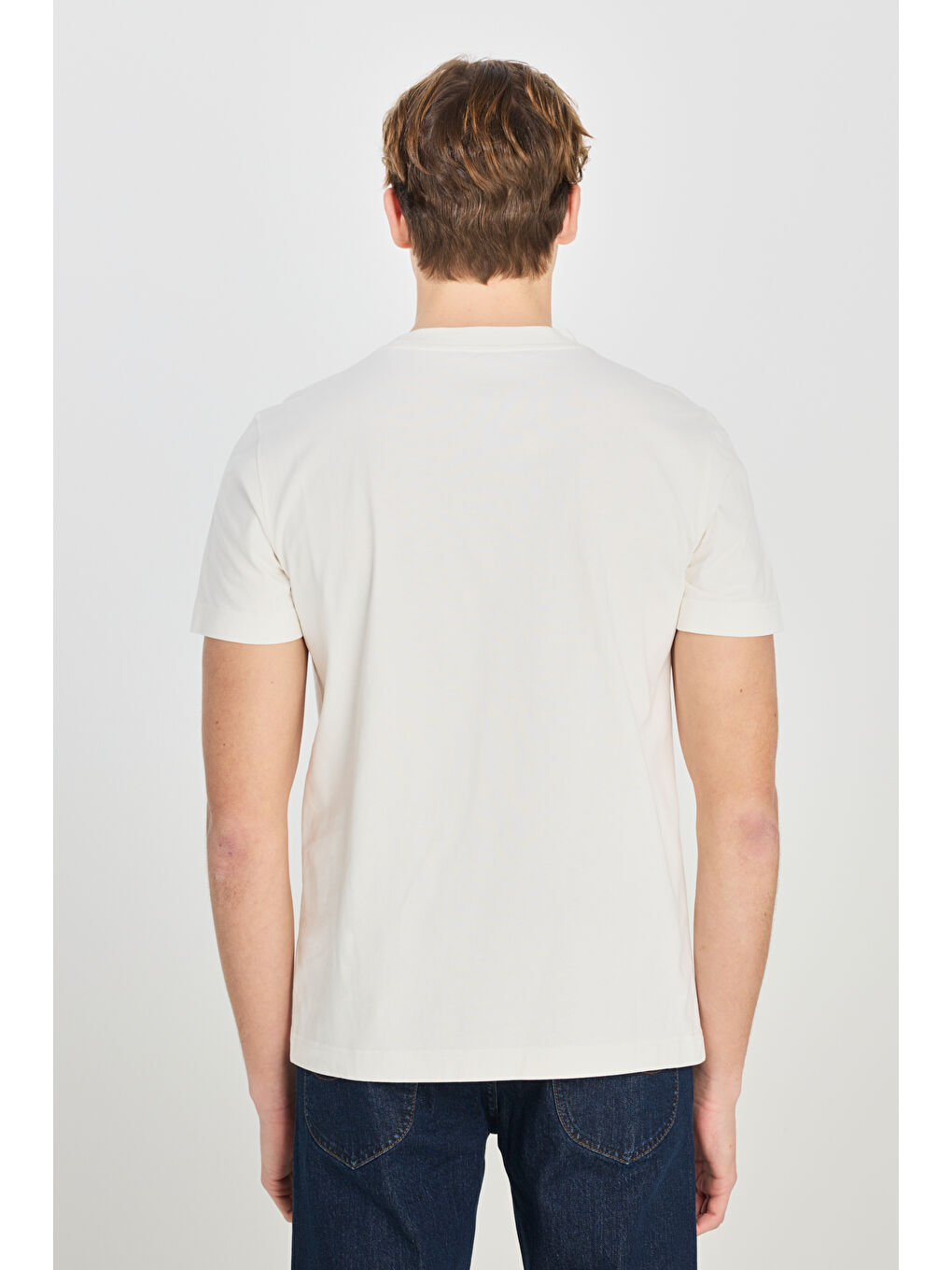 %100 Pamuk Regular Fit Normal Kesim Aplikeli Ekru Tişört-4