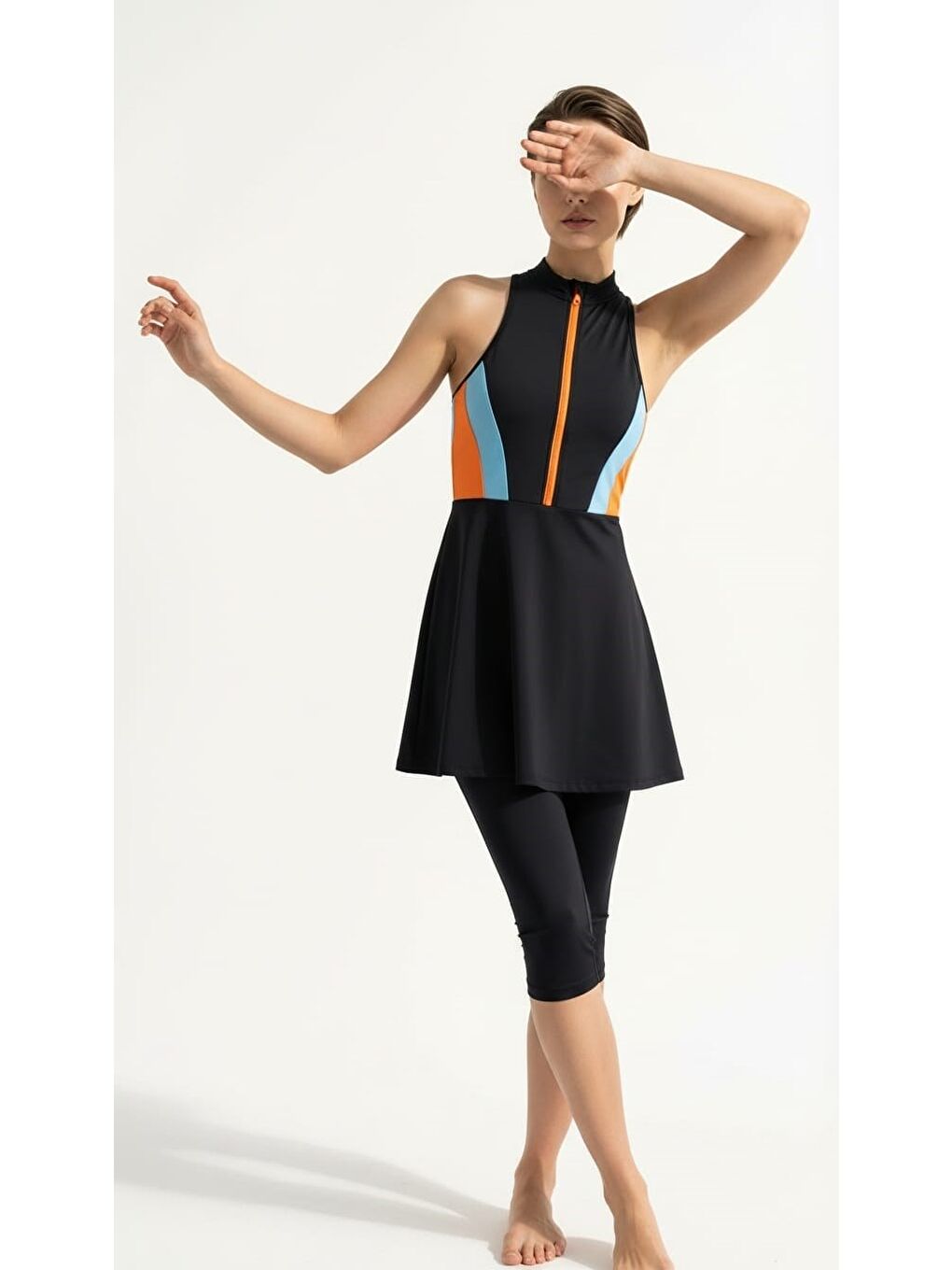 Siyah Yarı Kapalı Mayo - Turuncu Fermuar-3