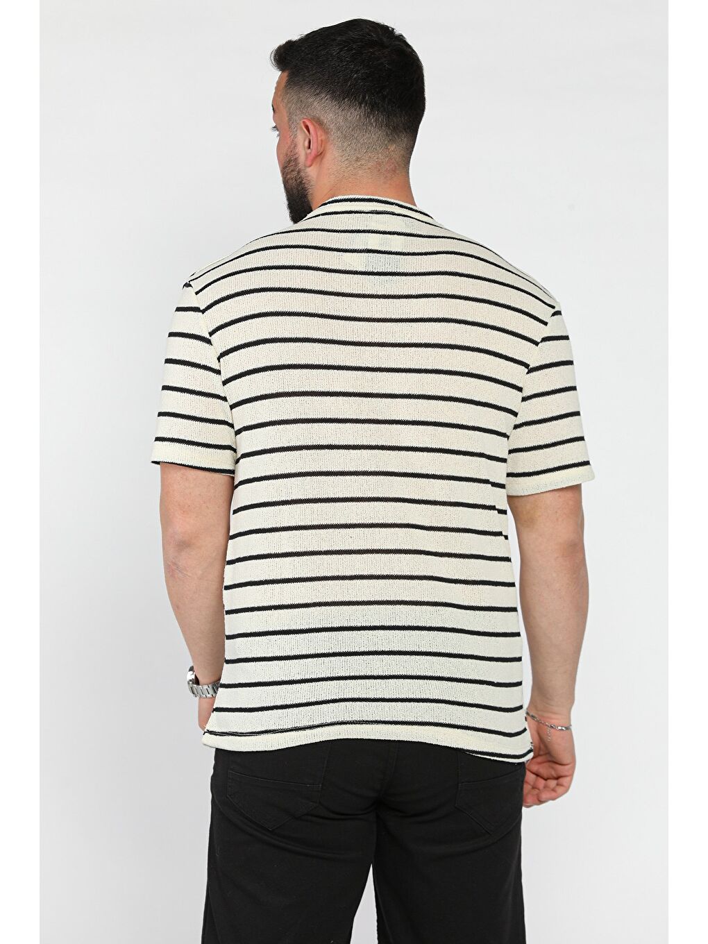 Ekru Bisiklet Yaka Çizgi Desenli Erkek Tişört-2