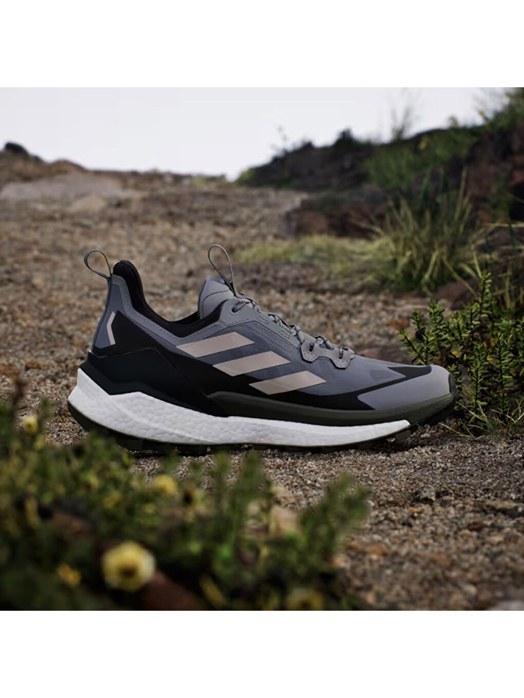 Terrex Free Hiker 2 Low Erkek Gri Outdoor Ayakkabı-1