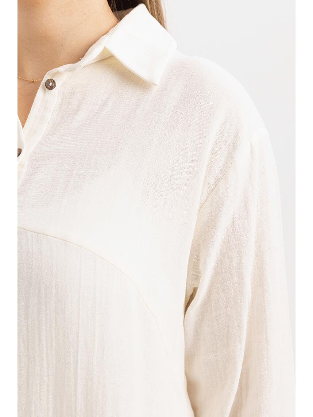 Ekru-Arkası Uzun Patlı Gömlek-4