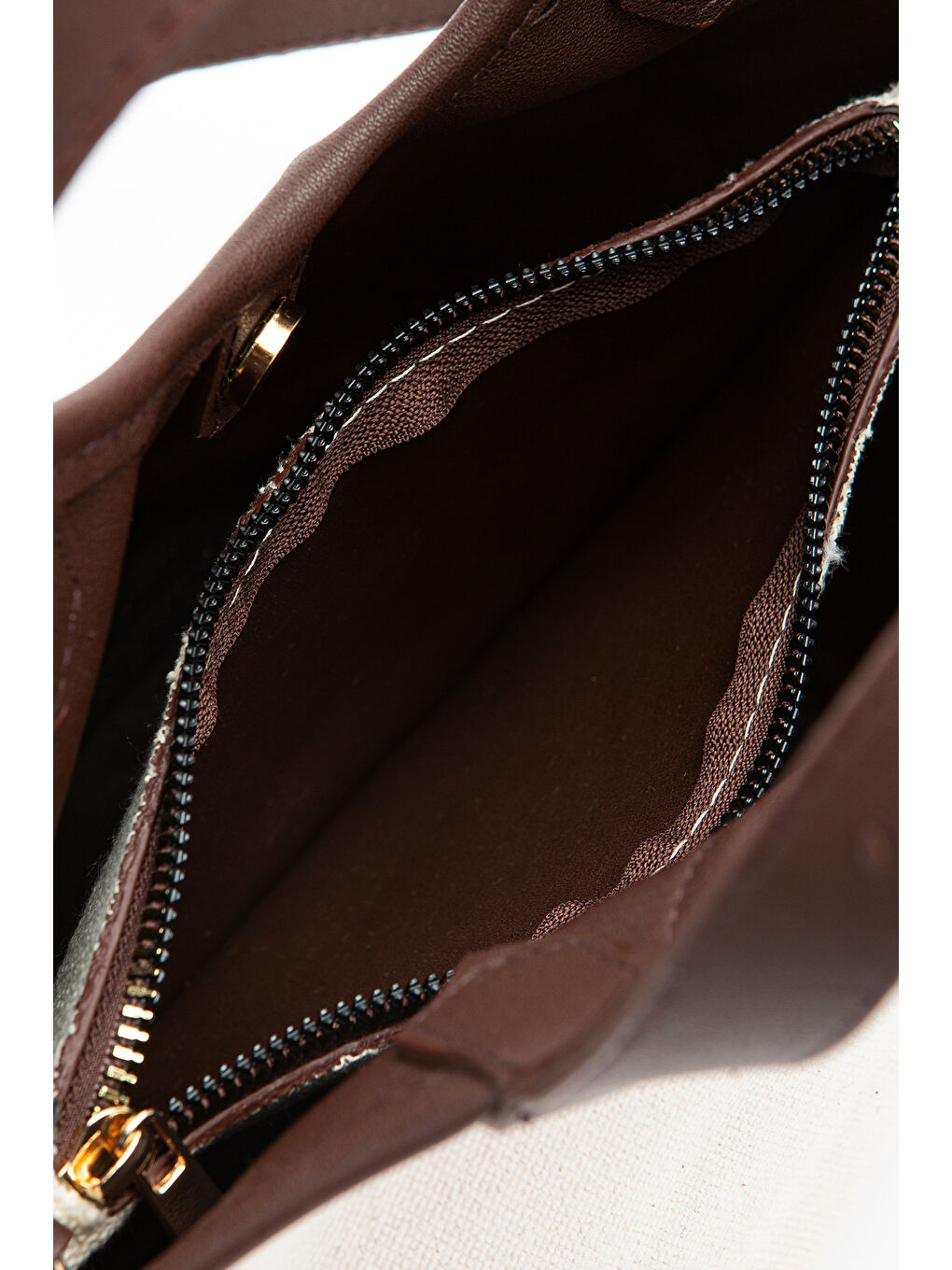 Keten Deri Detaylı Kadın Çapraz Kova Çanta Ryan Kahverengi-4