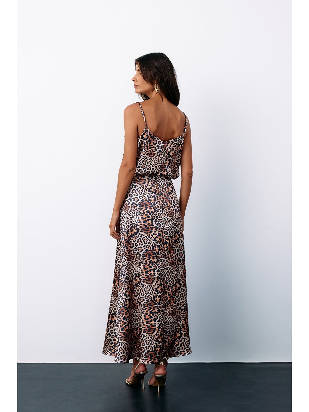 Kahverengi Leopar Desenli Saten Etek - Kahve-7