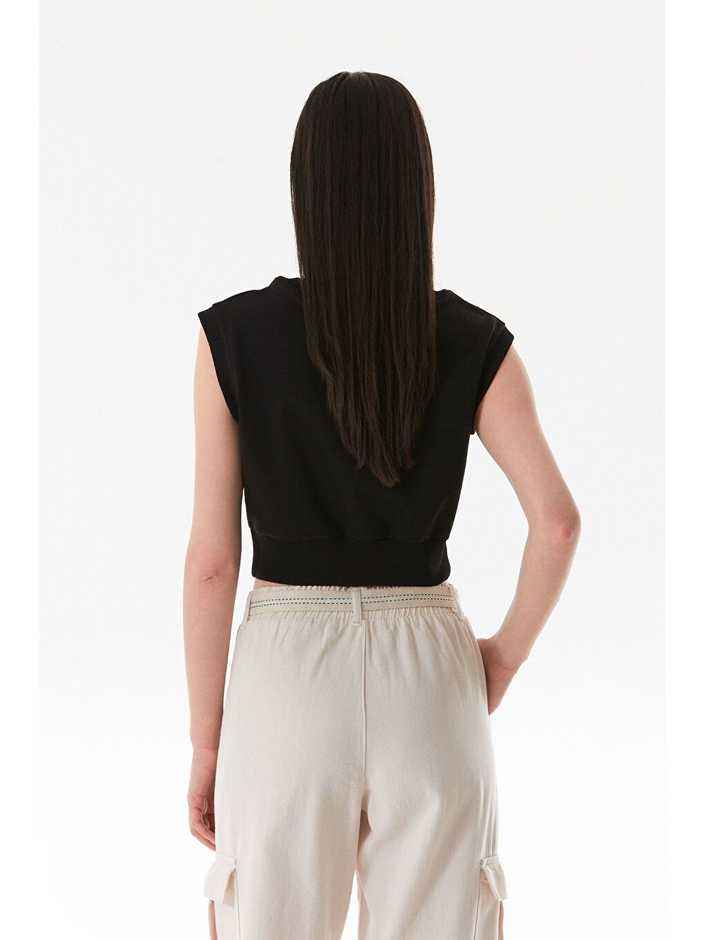 Siyah Basic Ribanalı Kolsuz Tişört-3