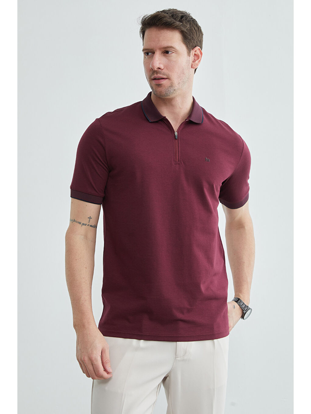 Bordo Yarım Fermuarlı Polo Yaka Tişört-1