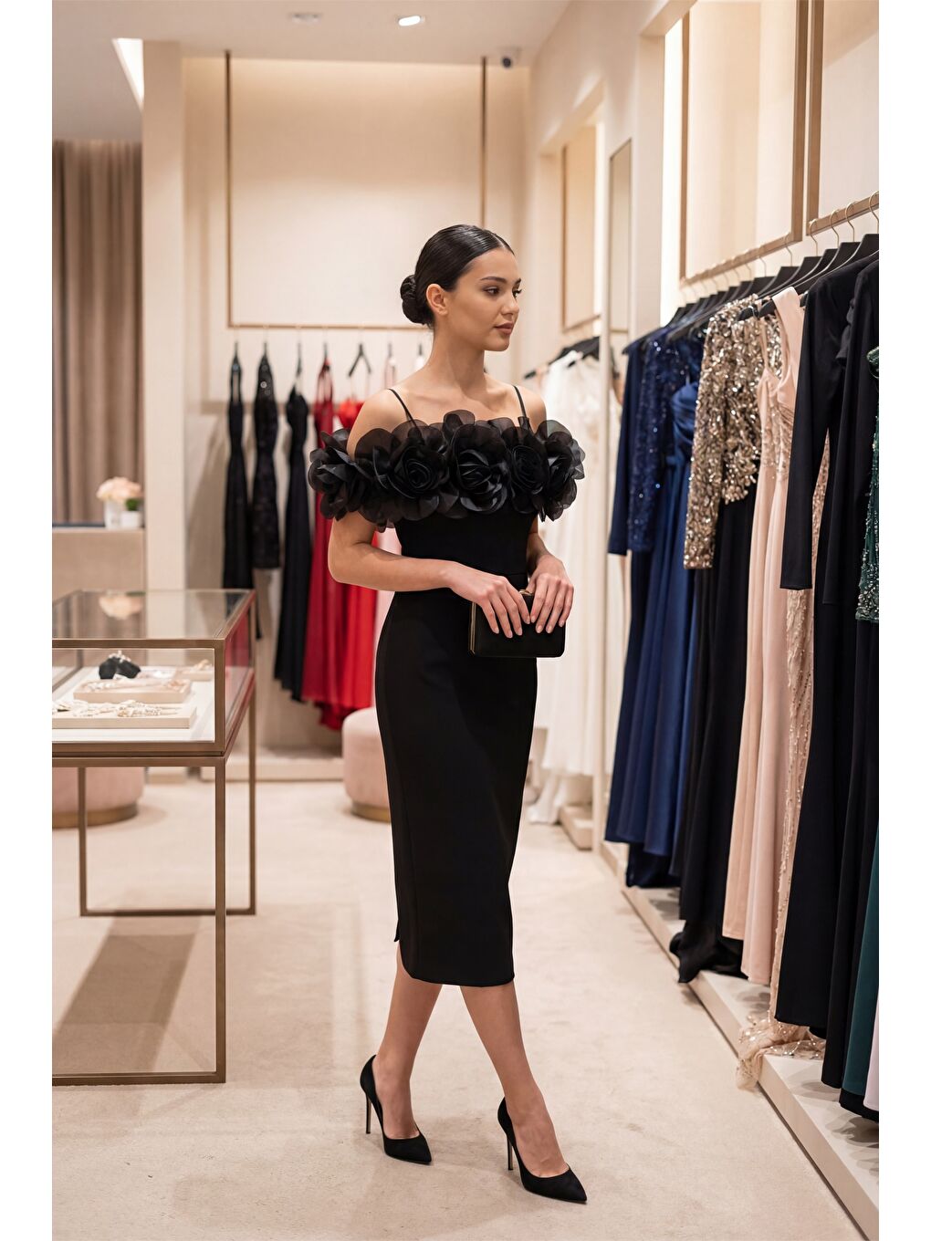 Kadın Siyah Yakası Gül Detaylı Söz Nişan Nikah Abiye Elbise-3