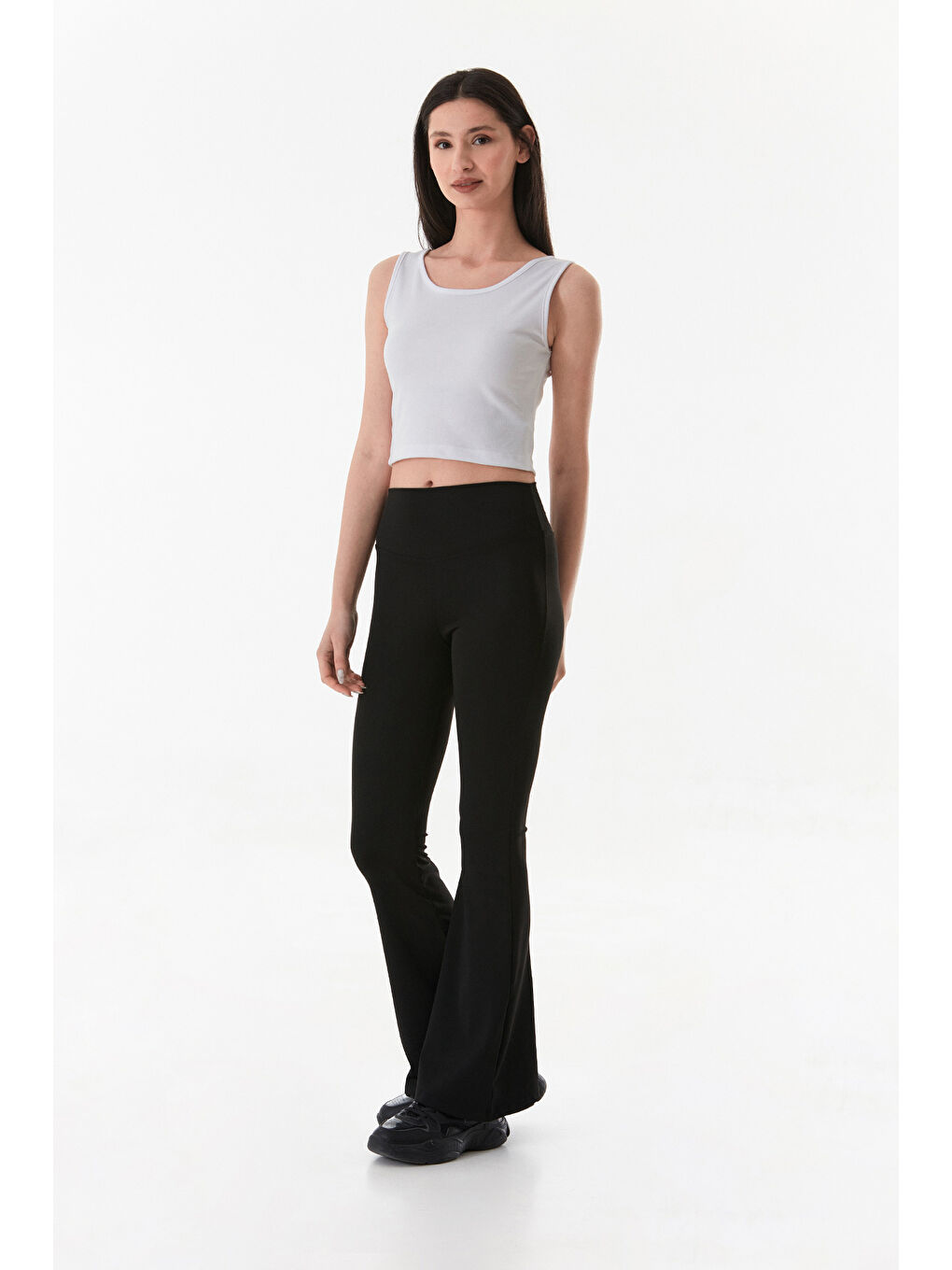 Beyaz Basic Askılı Body-3