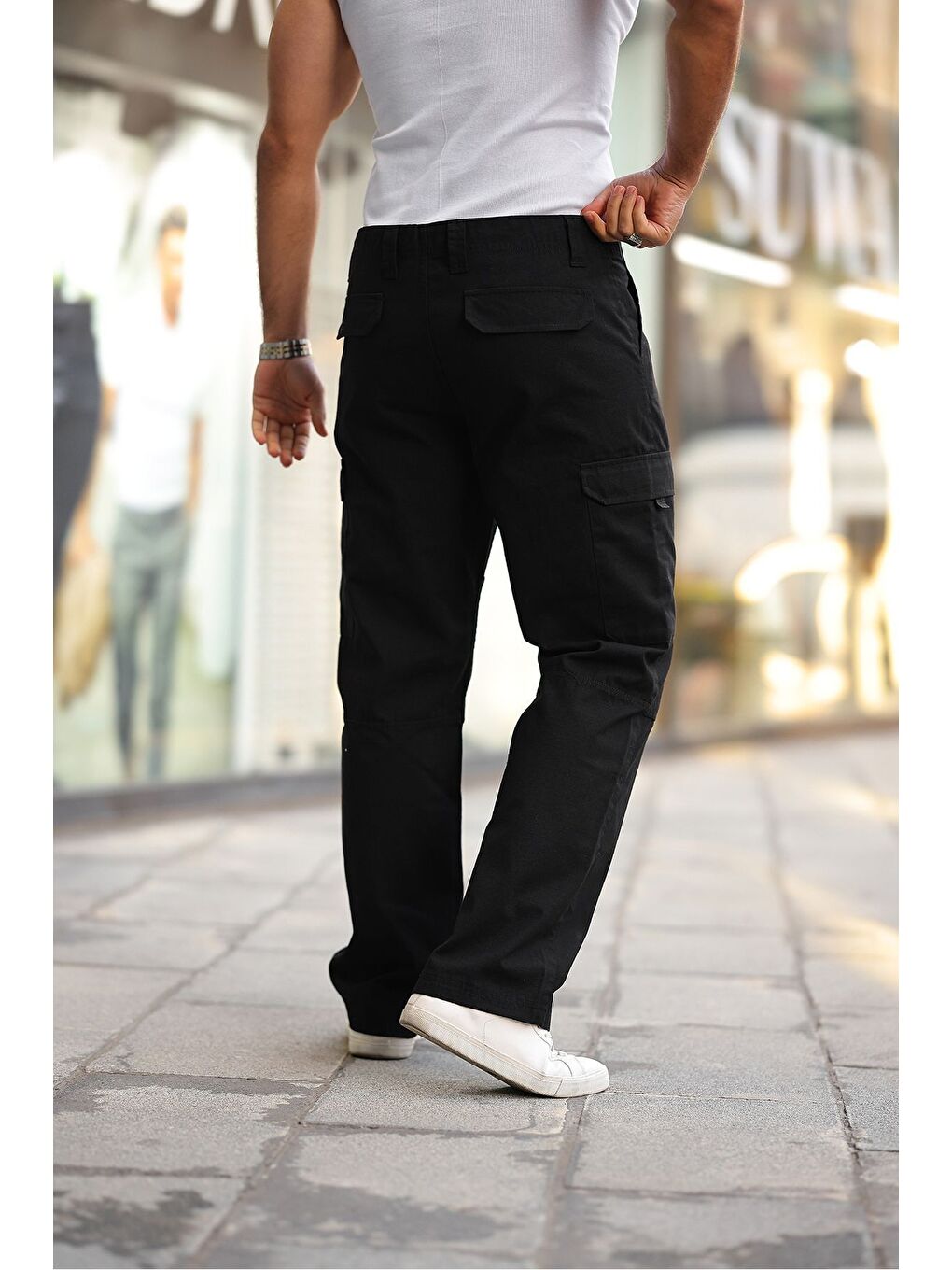 Erkek Kargo Cepli Bol Paça Armalı Siyah Baggy Pantolon-2