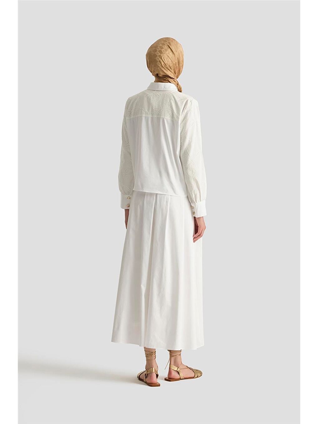 Brode Detaylı Takım 25Yd4249 Ekru-5