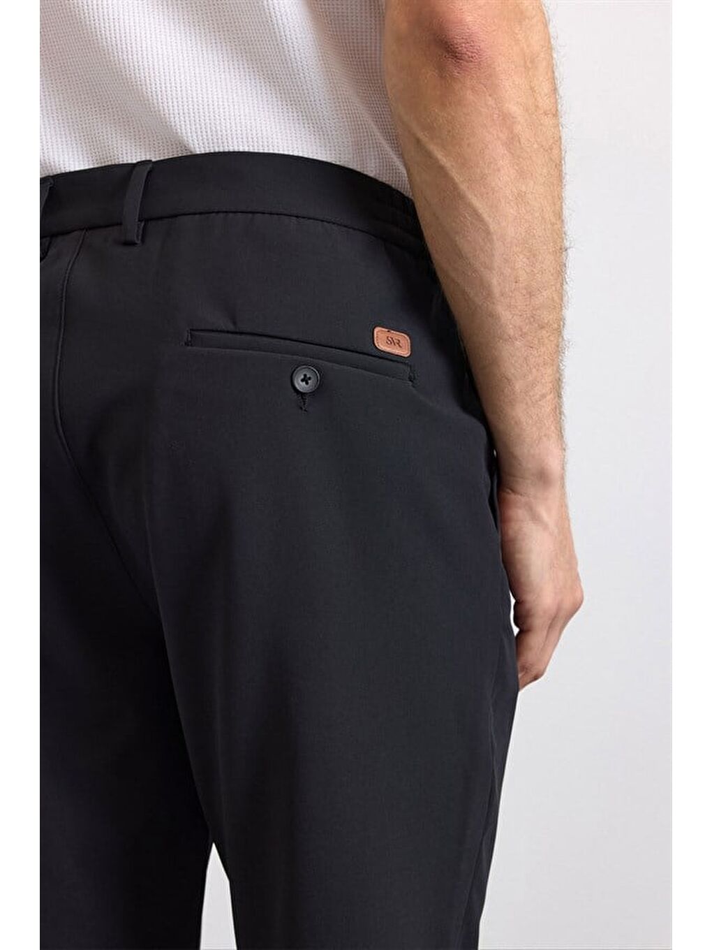 Siyah Slim Düz Pike Kemerli Yıkamalı Jogger Pantolon-2