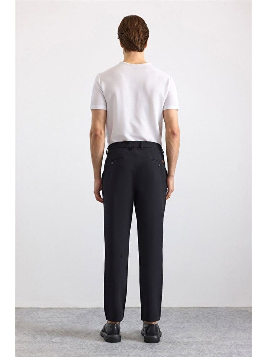 Siyah Slim Düz Pike Kemerli Yıkamalı Jogger Pantolon-3