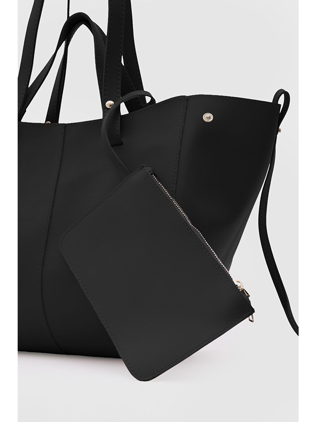 Champ City Omuz Çantası Siyah-3