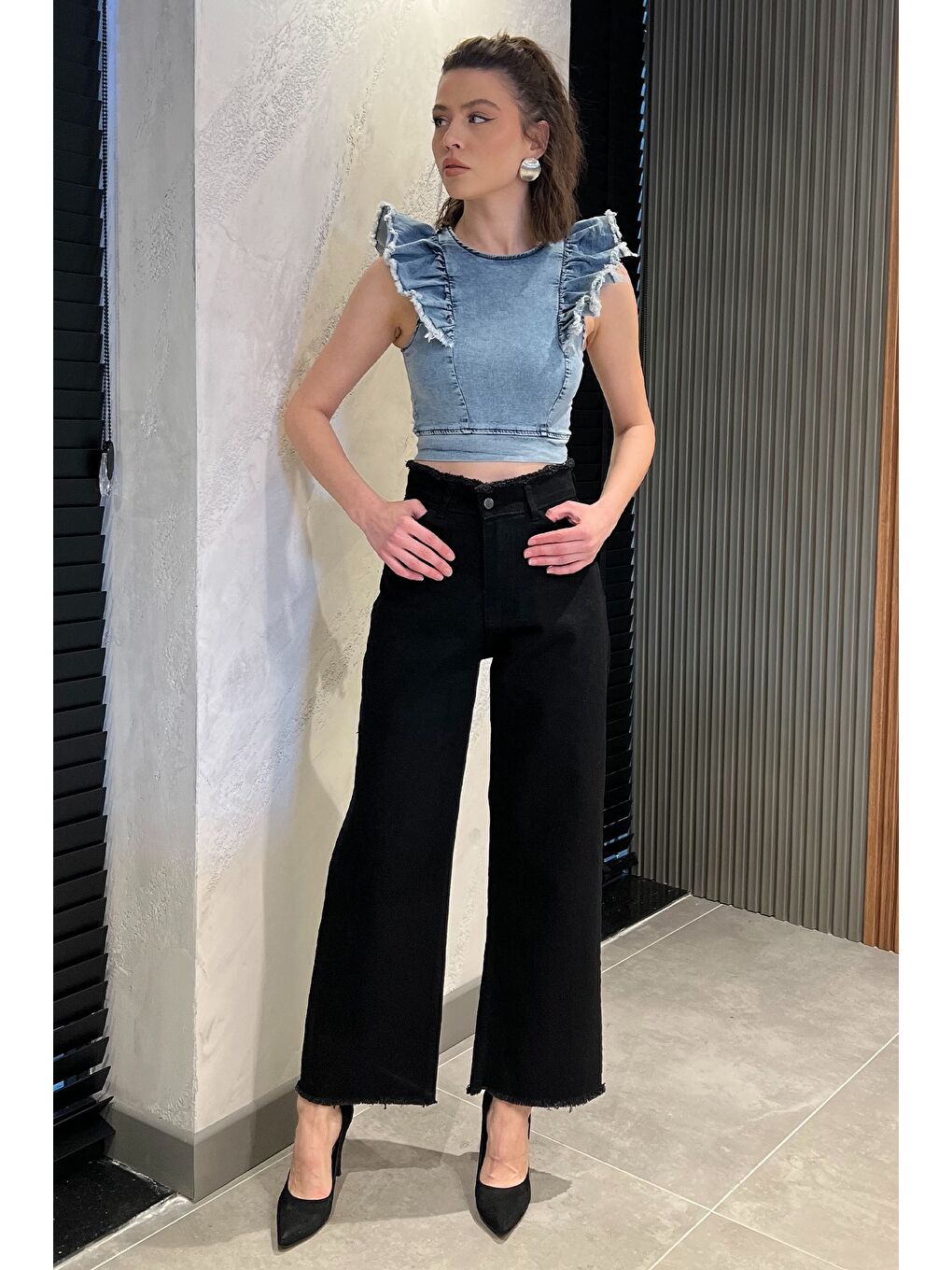 Siyah Kadın Bel Ve Paça Püsküllü Yüksek Bel Jean Jean Pantolon
