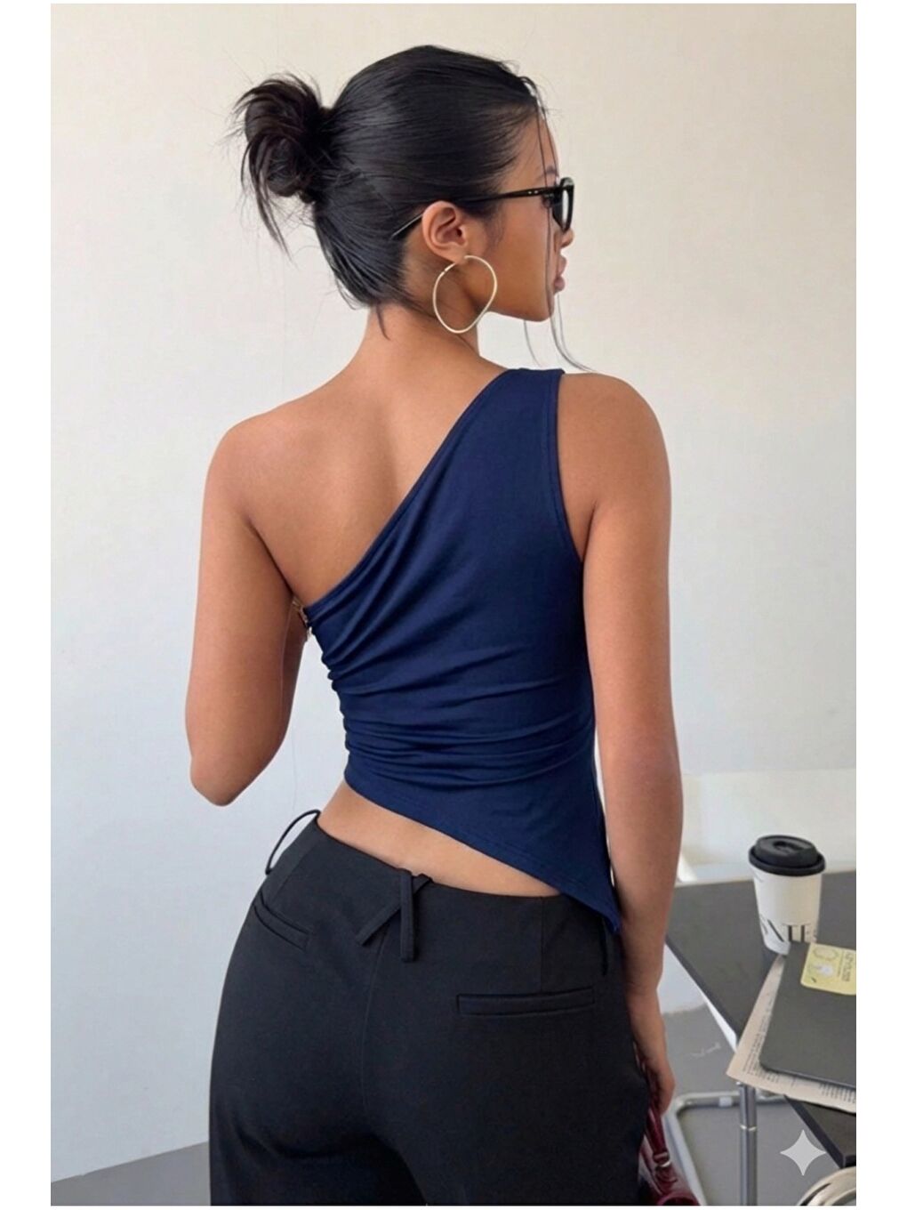 Lacivert Kadın Tek Omuz Bluz Asimetrik Kesim Elastanlı Crop ve Modern Tasarım-1