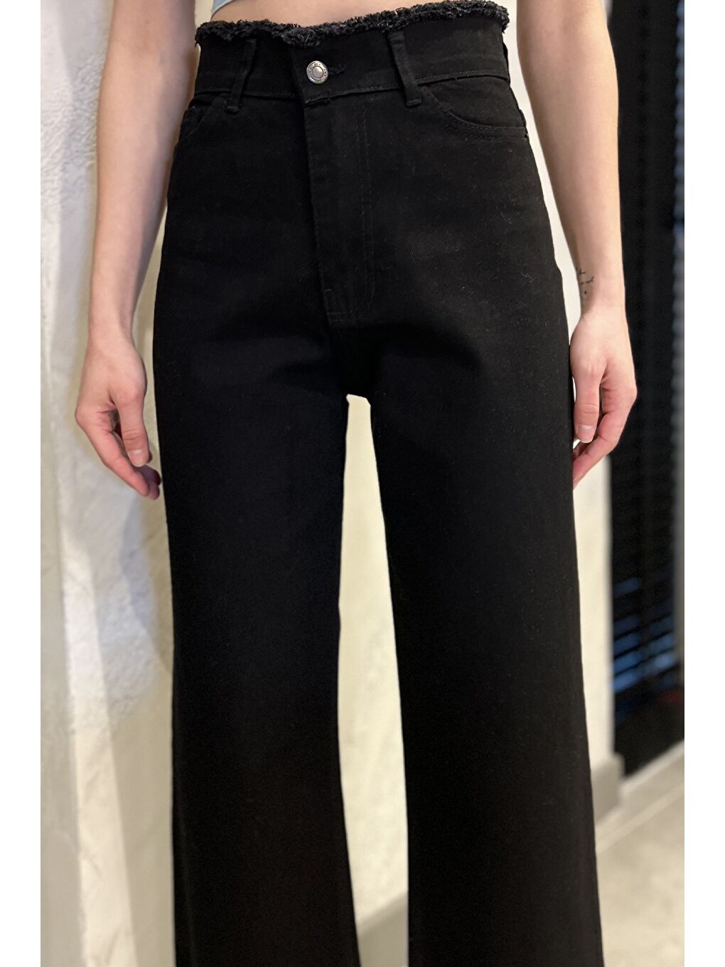 Siyah Kadın Bel Ve Paça Püsküllü Yüksek Bel Jean Jean Pantolon-3