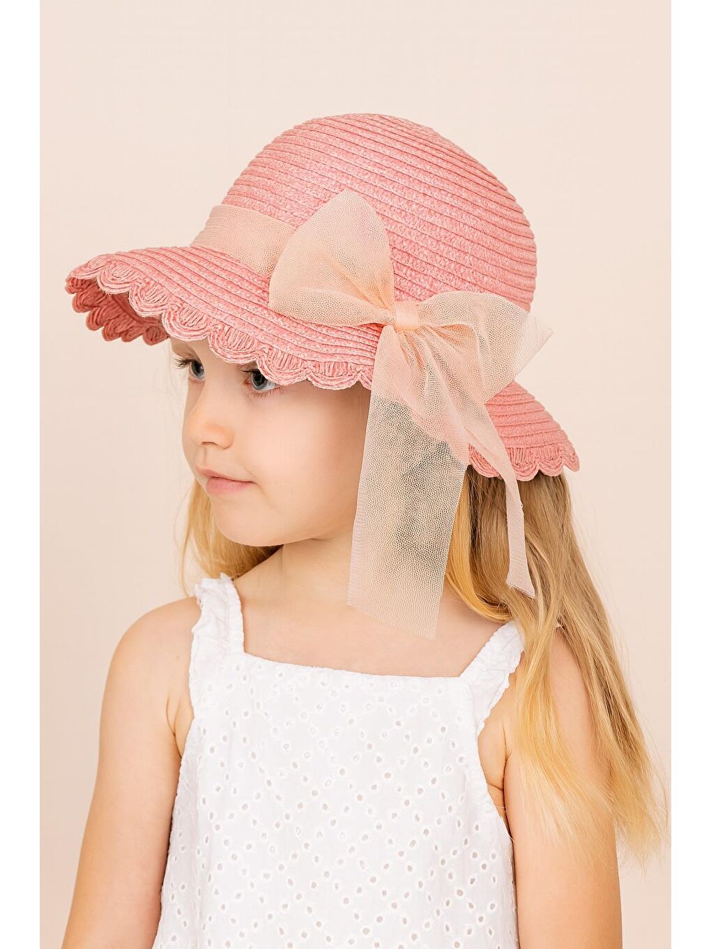 Fiyonk Aksesuarlı Hasır Şapka Pembe