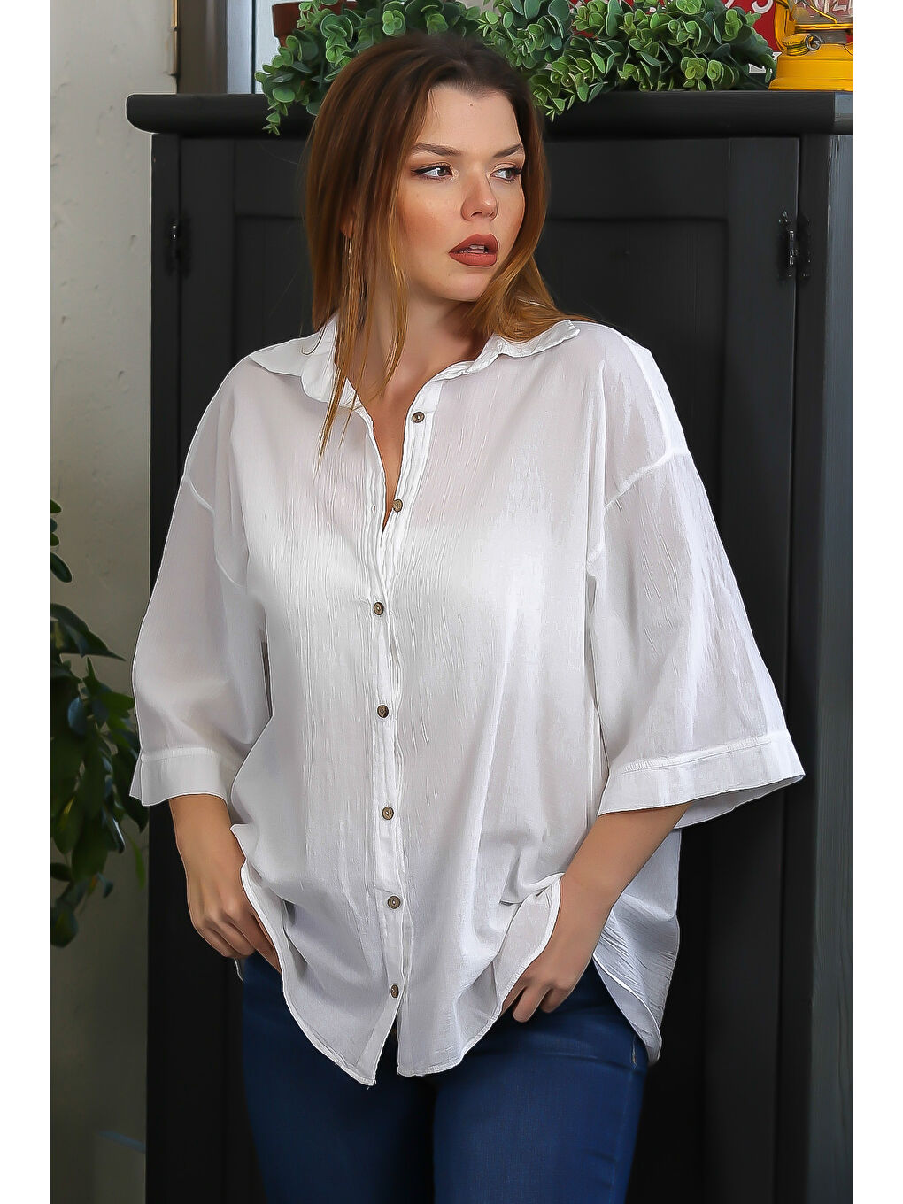 Beyaz 3/4 Kol Sedef Düğmeli Yırtmaçlı Casual Pamuk Dokuma Gömlek-1