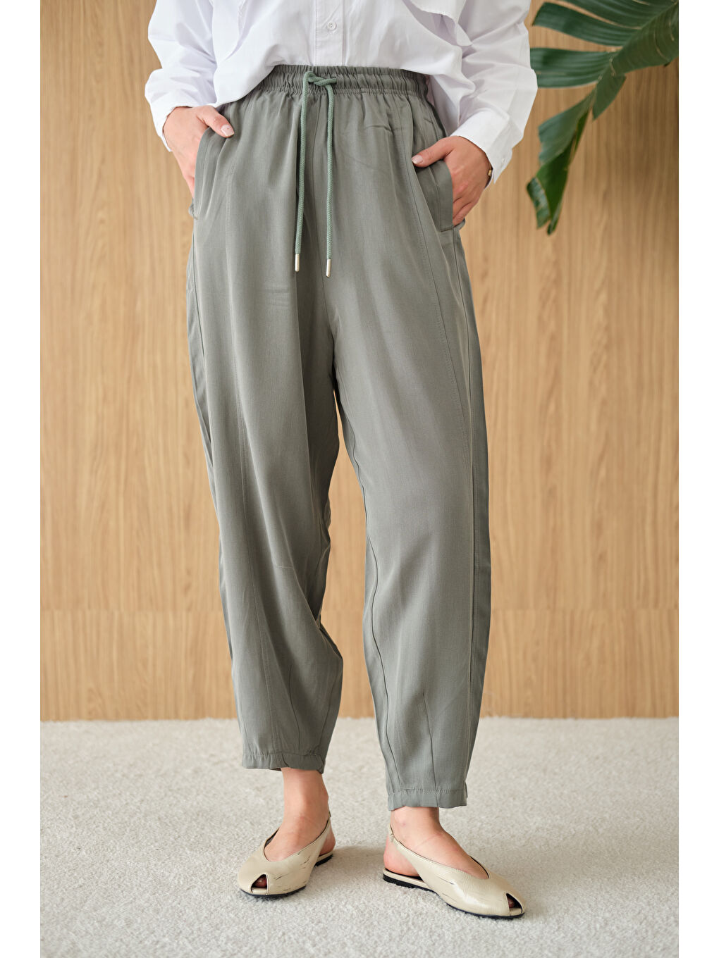 Kadın Şalvar Kesim Beli Ayarlanabilir Pantolon Haki Yeşil-2